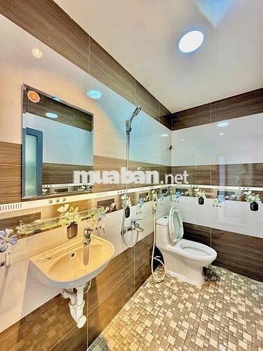 NHÀ BÁN BÌNH THẠNH 3 TẦNG • 108m2 DTS • XE HƠI NÉ NHAU • CHỈ 6.4 TỶ