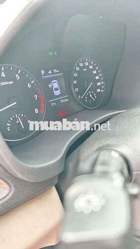 Hyundai Accent 2020 Trắng 78000 km