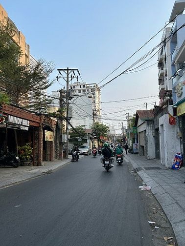 CHÍNH CHỦ - BÁN NHÀ ĐƯỜNG BÙI ĐÌNH TÚY - XÂY 3 TẦNG  - GIÁ 7.8 TỶ