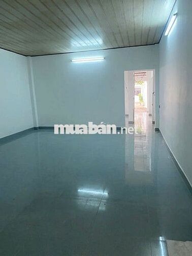 Cho thuê nhà nguyê căn mặt tiền Đào Tông Nguyên, NB, DT 5 x33m.