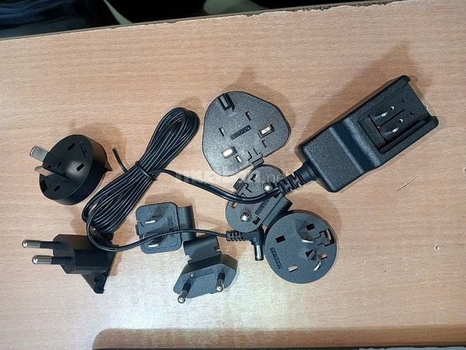 Bộ chuyển đổi nguồn Aruba AP21