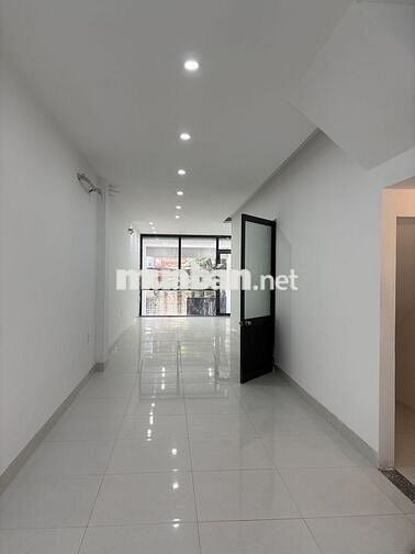 🔥 CHO THUÊ TÒA NHÀ MẶT TIỀN KINH DOANH – GẦN BIỂN ĐÀ NẴNG