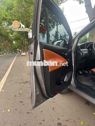 gd cần bán innova 2018 đẹp zin chính chủ