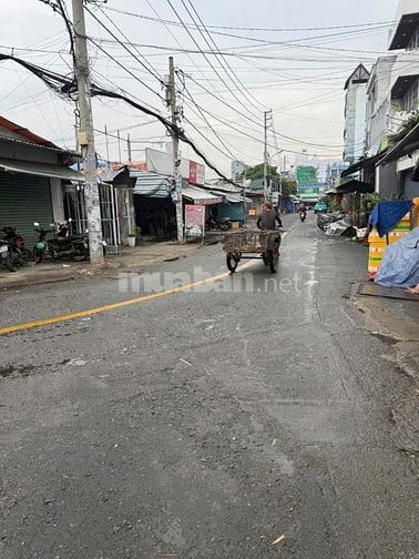 Chính chủ bán gấp nhà Phường Đông Hưng Thuận - gần cầu Tham Lương 