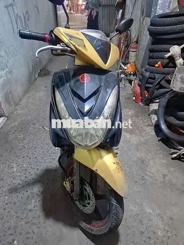 Yamaha Mio màu Vàng đen