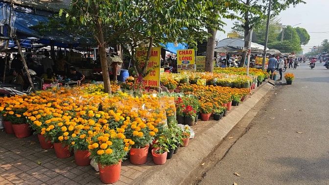 Bán nhà mặt tiền chợ Tân Phú ngay bến xe Tân Phú Đồng Nai. Tiện kinh d