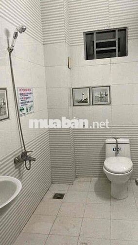 NHÀ MẶT TIỀN TRẦN VĂN MƯỜI CHO THUÊ