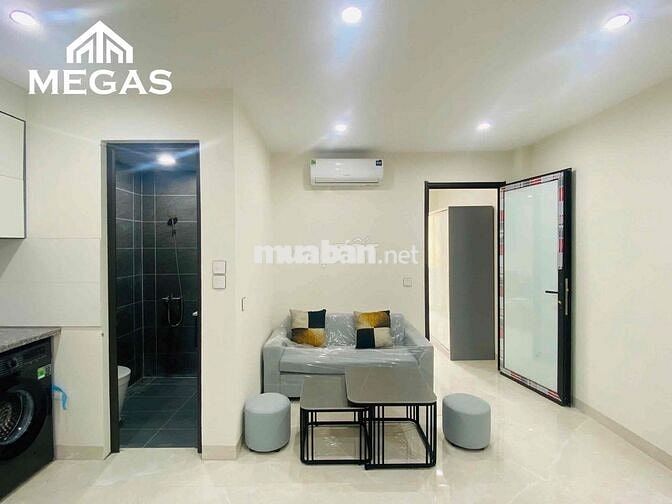 CHO THUÊ CĂN HỘ 1N1K FULL ĐỒ BAN CÔNG NGAY CÔNG VIÊN CẦU GIẤY