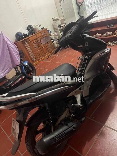 Honda Air Blade màu Đen bạc FI