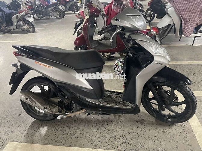 Honda Vision Bạc