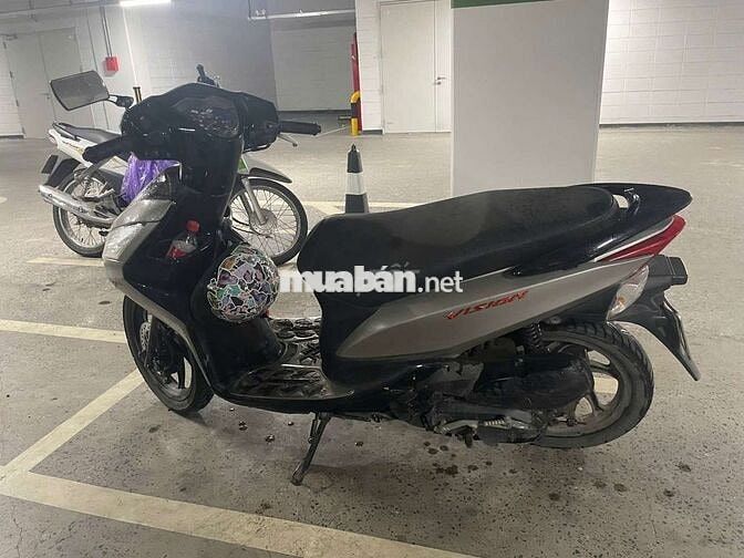 Honda Vision Bạc