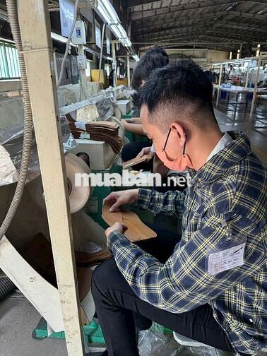 [LƯƠNG TUẦN] CÔNG NHÂN LÀM GIÀY 