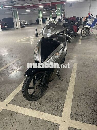 Honda Vision Bạc