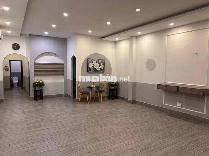 Cho thuê mặt bằng ngay phố đi bộ Bạch Đằng, gần chợ Thủ Dầu Một