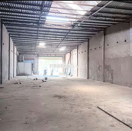 XƯỞNG 500m2 - Có Văn Phòng - Đường Tải 10t