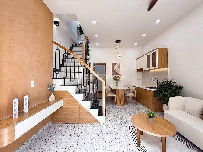 Bán Nhà Thích Quảng Đức 36m² – 1T1L, 3PN, 2WC – Giá Chỉ 1.35 Tỷ! SHR