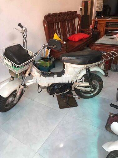 Honda Chaly màu Trắng