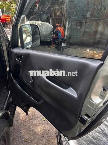 Toyota Hiace 2008 3 chỗ Xám