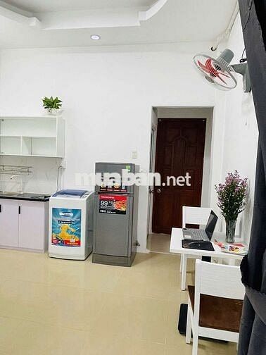 Phòng trọ giá rẽ sinh viên có bancol gần q5 q10