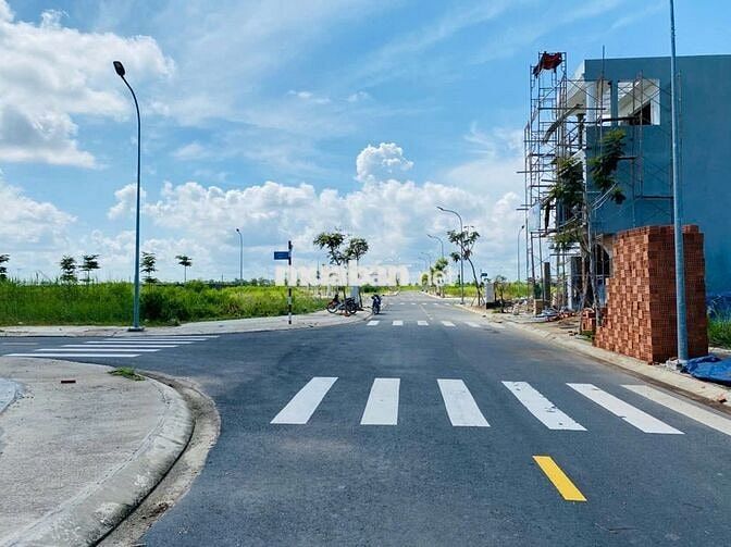 Bán nền Hiep Phuoc Premia 80m2 giá nội bộ 1,75 tỷ