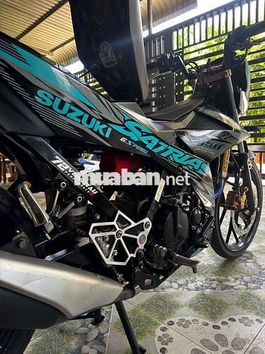 Suzuki Satria F150 Đen