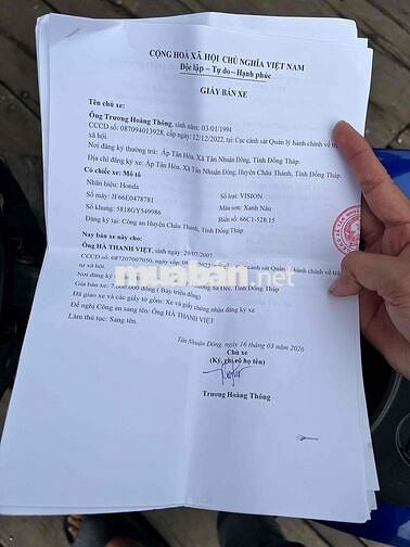 Cần bán Vision 2018 kiểng nhẹ máy zin xe rất đẹp