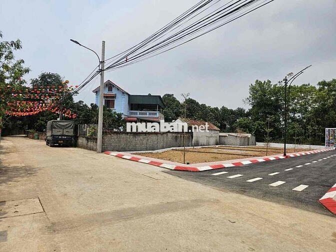 Đất Hoà Thạch - Giá 2 Tỷ -100m full Thổ - Ô Tô Tránh