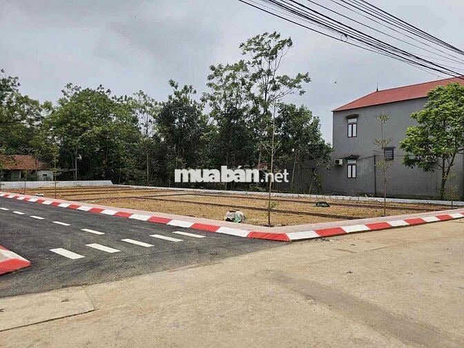 Đất Hoà Thạch - Giá 2 Tỷ -100m full Thổ - Ô Tô Tránh