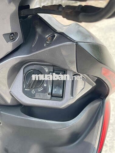 Honda Vision 2019 Đen đỏ khoá sâmtkey
