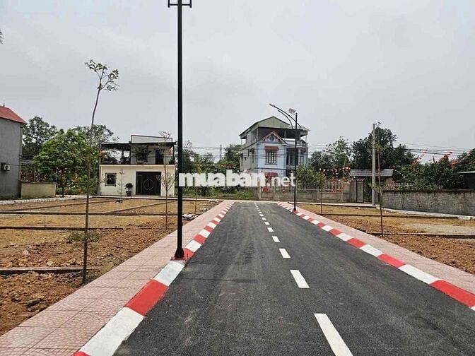 Đất Hoà Thạch - Giá 2 Tỷ -100m full Thổ - Ô Tô Tránh