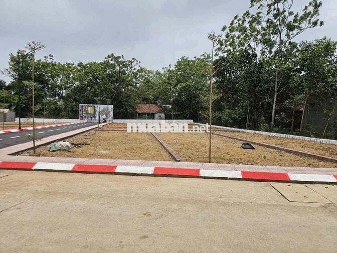 Đất Hoà Thạch - Giá 2 Tỷ -100m full Thổ - Ô Tô Tránh