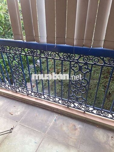 NC HẺM XE TẢI DTSD:200M² TRỆT 2 LẦU ST 3WC 3PN PK P.ĂN P.THỜ SÂN CỔNG 