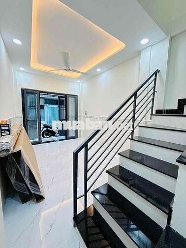 Chỉ: 4Tỷ900 -  PHAN ĐÌNH PHÙNG THÔNG HUỲNH VĂN BÁNH, PHÚ NHUẬN – 2 TẦN