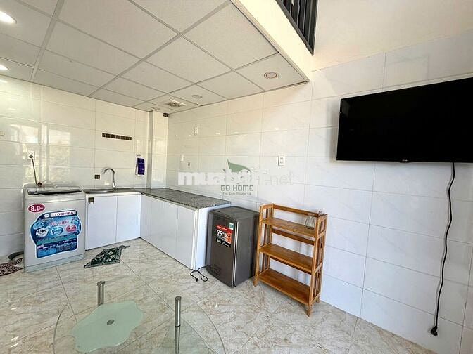 CHO THUÊ CĂN HỘ DUPLEX ĐƯỜNG TÔ HIỆU CÓ SÂN RỘNG GIÁ 4.5 TRIỆU/THÁNG