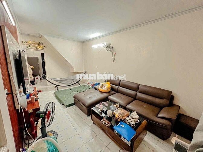 Trung Tâm Hai Bà Trưng - 10M ra oto -Nhà nhỏ tiền