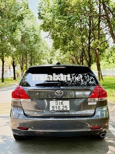 Toyota Venza 2.7 AWD full kịch hàng siêu hiếm