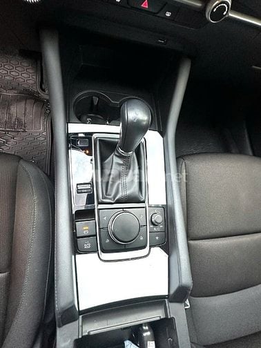 Bán mazda 3 cuối 2024,zin 99%, xe như mới