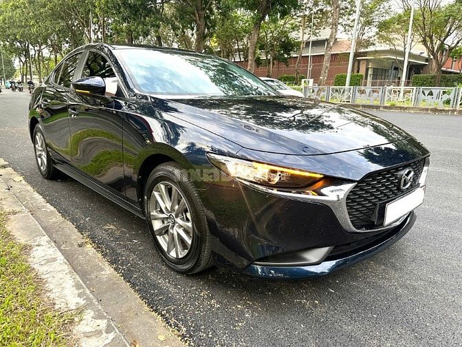 Bán mazda 3 cuối 2024,zin 99%, xe như mới