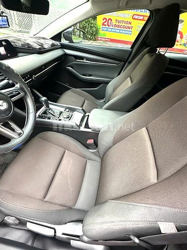 Bán mazda 3 cuối 2024,zin 99%, xe như mới