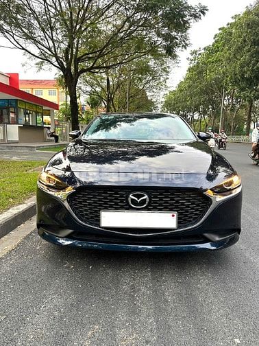 Bán mazda 3 cuối 2024,zin 99%, xe như mới