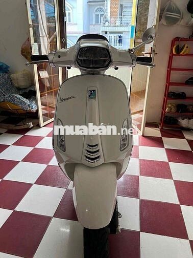 Piaggio Vespa Sprint Trắng