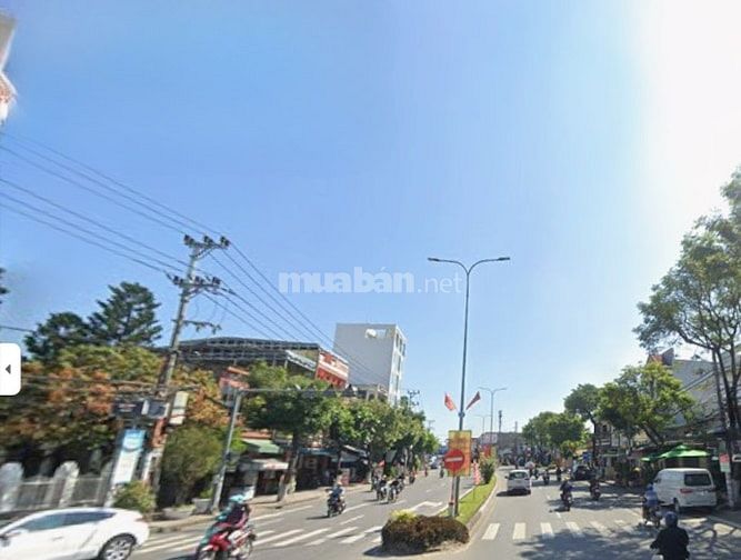 Bán nhà 2 tầng Tôn Đức Thắng, DT 130m2, Mặt Tiền Hiếm Có Ngang 7,2m
