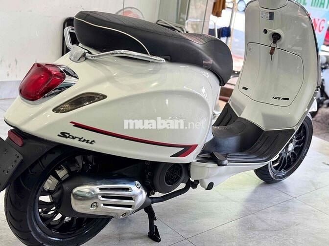 Vespa Sprint S 125 ABS 2021 Trắng đen
