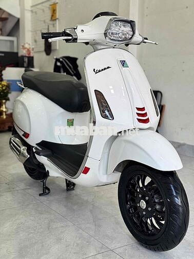 Vespa Sprint S 125 ABS 2021 Trắng đen
