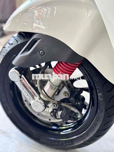 Vespa Sprint S 125 ABS 2021 Trắng đen