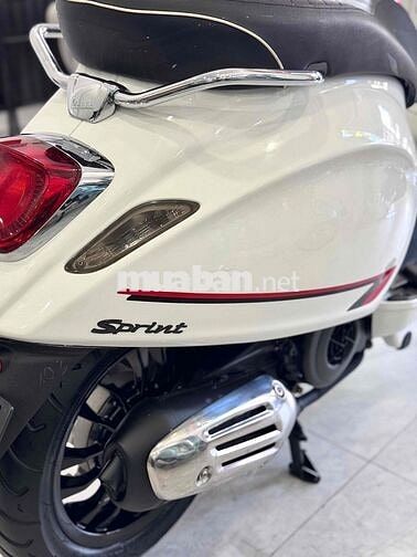 Vespa Sprint S 125 ABS 2021 Trắng đen