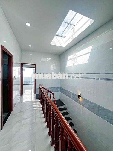 🌻CHO THUÊ NHÀ TRỆT 2 LẦU MỚI TRỤC CHÍNH ĐƯỜNG D1 KDC HỒNG LOAN