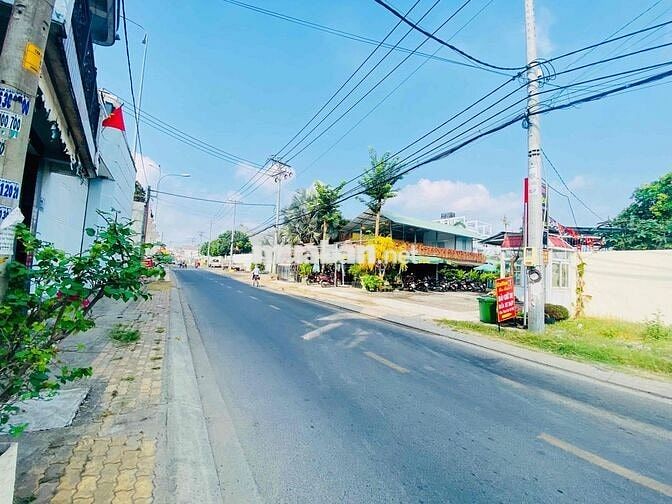 1913,4m MT Tân Xuân 2 Ngang 25m nở hậu 27,51m