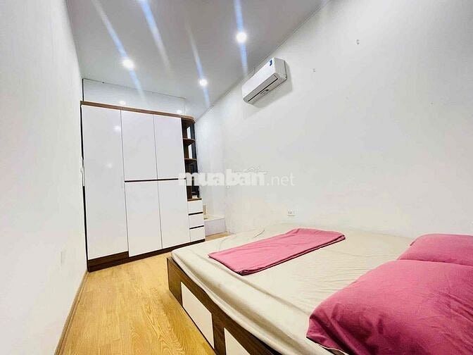 Hơn 3 tỷ có căn TT mặt phố Hồng Mai-NT 5 sao-Sổ hồng-95m;3N;2VS