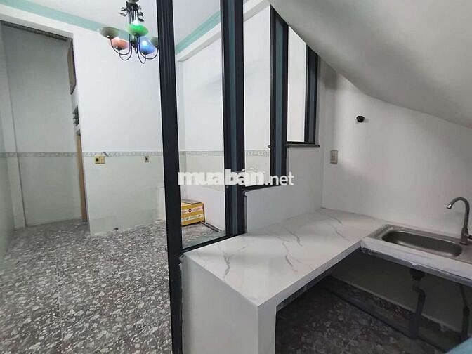 nhà 5pn Nguyễn Thượng Hiền gần Nguyễn Kiệm Thích Quảng Đức ng văn đậu 
